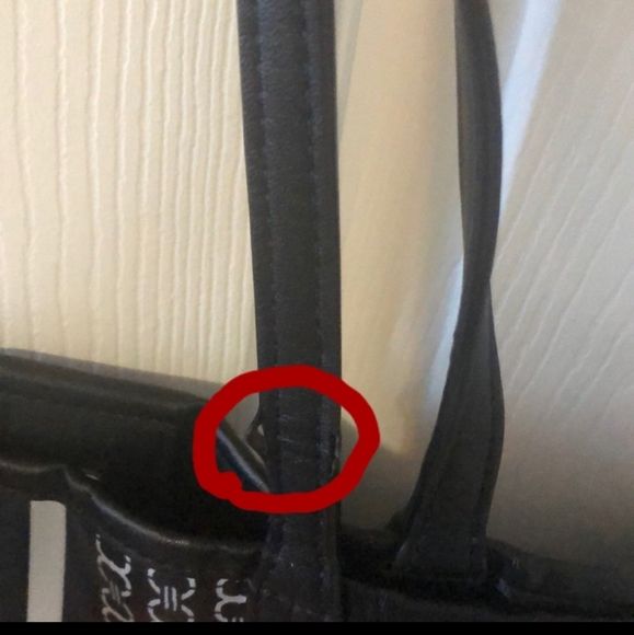 Tory Burch Gemini Link Tote in Black - Picture 4 of 4